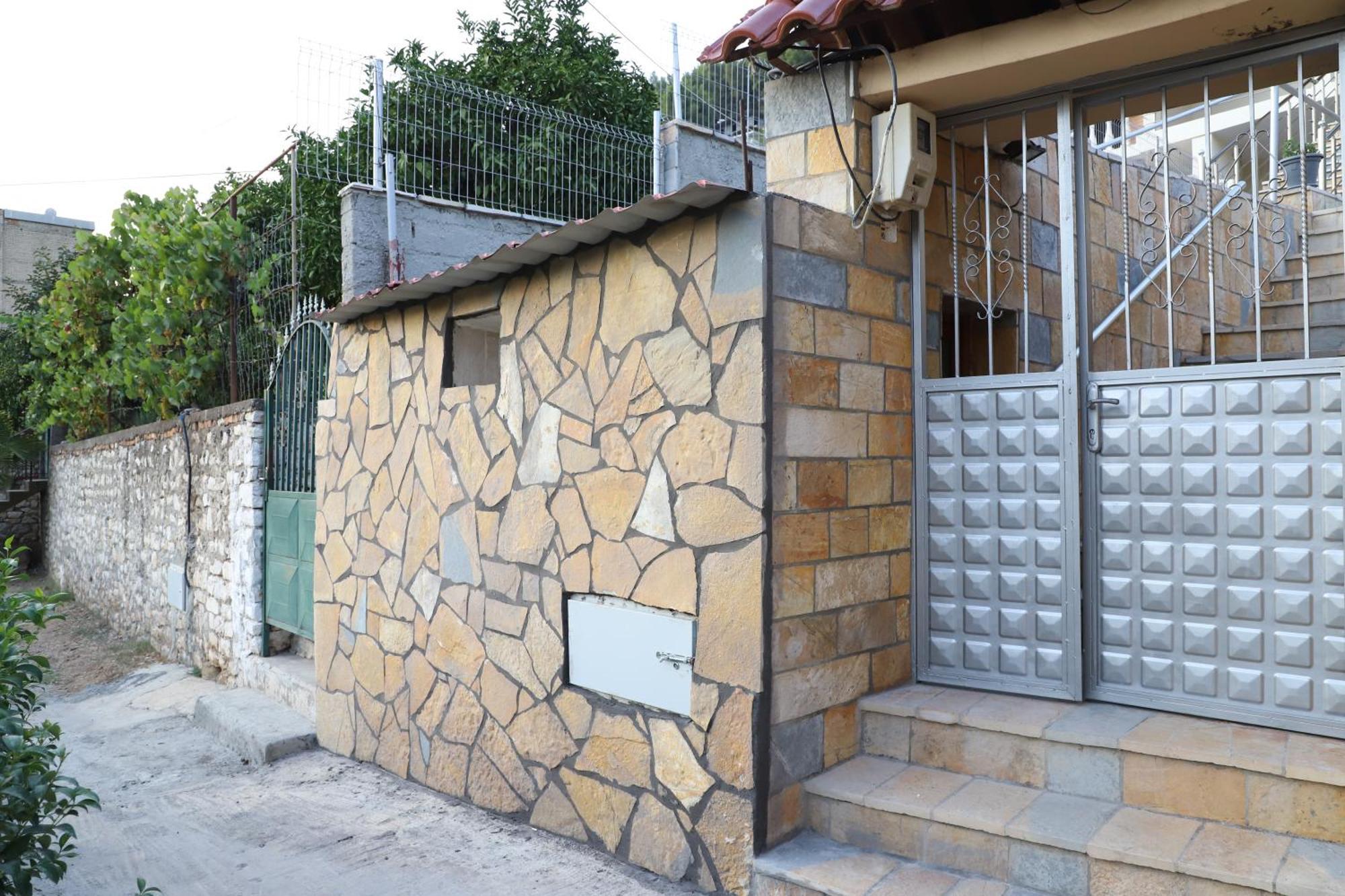 Guesthouse Kazazi Berat Exteriér fotografie