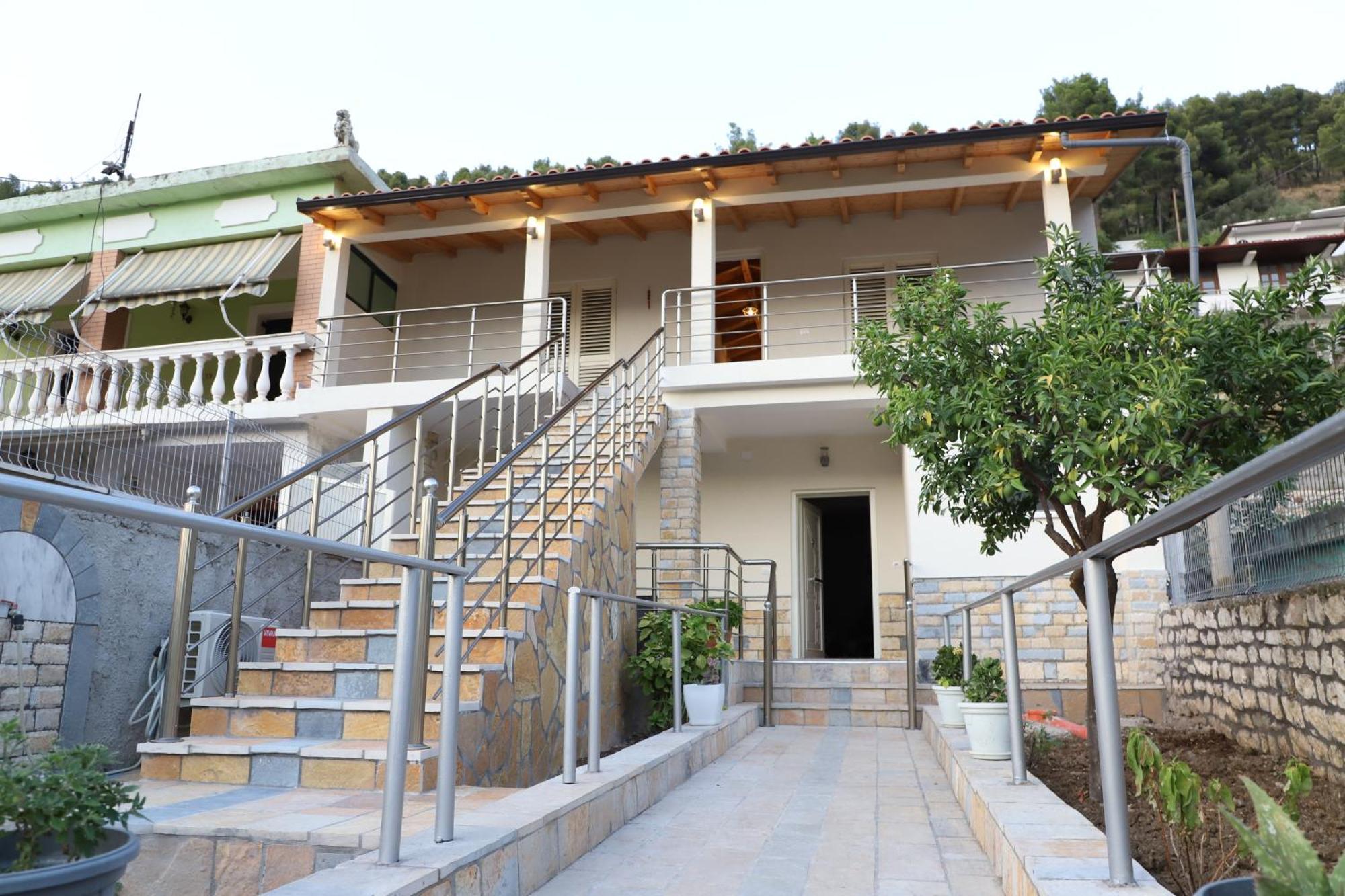 Guesthouse Kazazi Berat Exteriér fotografie